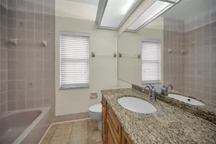 2714 Resnik Cir W, Palm Harbor, FL 34683 - Photo 24