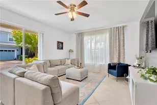 8307 Manor Club Cir, Tampa, FL 33647 - Photo 4