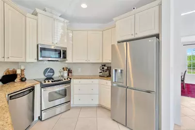 8307 Manor Club Circle #1, Tampa, FL 33647 - Photo 6