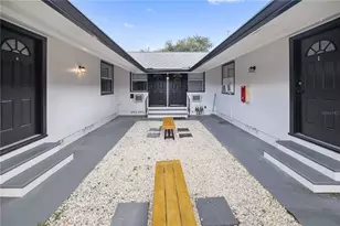 917 30th Ave N, Saint Petersburg, FL 33704 - Photo 2