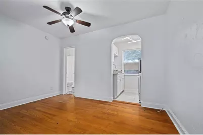 917 30th Avenue N, Saint Petersburg, FL 33704 - Photo 6