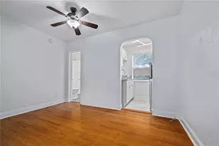 917 30th Ave N, Saint Petersburg, FL 33704 - Photo 6