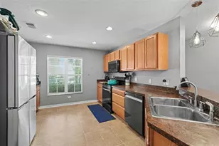 1977 Searay Shore Dr, Clearwater, FL 33763 - Photo 6