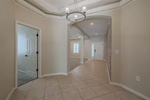11318 Coventry Grove Cir, Lithia, FL 33547 - Photo 18