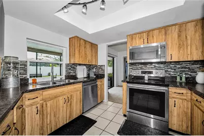 6907 Oldgate Circle, New Port Richey, FL 34655 - Photo 10