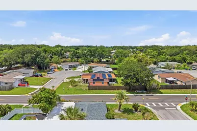 2704 Lawn Place, Holiday, FL 34691 - Photo 44