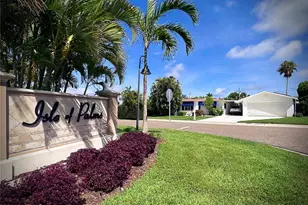 155 112th Ave, Treasure Island, FL 33706 - Photo 2