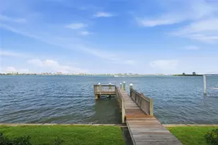 1832 Venetian Point Dr, Clearwater, FL 33755 - Photo 68