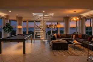 1832 Venetian Point Dr, Clearwater, FL 33755 - Photo 26