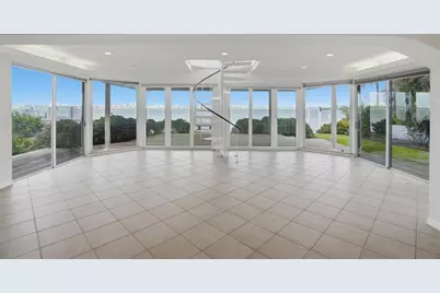 1832 Venetian Point Drive, Clearwater, FL 33755 - Photo 22
