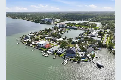 1832 Venetian Point Drive, Clearwater, FL 33755 - Photo 20