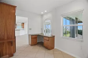 1832 Venetian Point Dr, Clearwater, FL 33755 - Photo 38