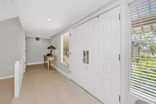 5331 Sand Crane Ct, Wesley Chapel, FL 33543 - Photo 8