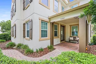 5302 Fishhawk Ridge Dr, Lithia, FL 33547 - Photo 2