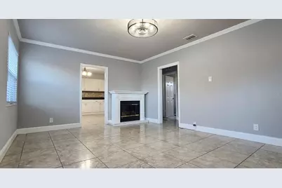 2306 W Saint Joseph Street, Tampa, FL 33607 - Photo 2