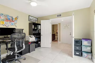 3055 Braeloch Circle W, Clearwater, FL 33761 - Photo 10