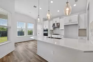 12743 Dockyard Trl, Palmetto, FL 34221 - Photo 2