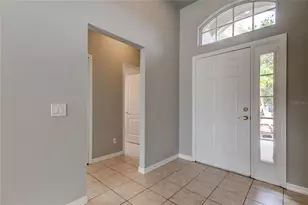 18829 Maisons Dr, Lutz, FL 33558 - Photo 14