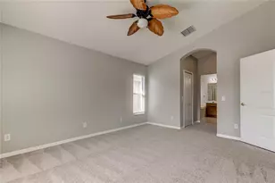 18829 Maisons Dr, Lutz, FL 33558 - Photo 40