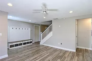 7010 Cobblewood Ct, Tampa, FL 33615 - Photo 14