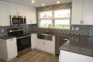 7010 Cobblewood Ct, Tampa, FL 33615 - Photo 8