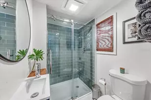 2450 Burlington Ave N, Saint Petersburg, FL 33713 - Photo 56