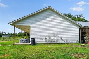 4700 Woody Rd, Marianna, FL 32448 - Photo 24