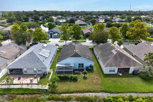 6833 Runner Oak Dr, Zephyrhills, FL 33545 - Photo 46