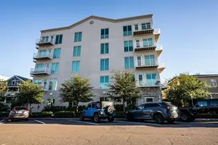 644 3rd Ave S, Saint Petersburg, FL 33701 - Photo 1