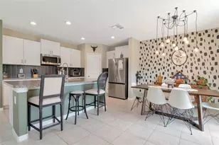 12116 MIracle Mile Dr, Riverview, FL 33578 - Photo 10