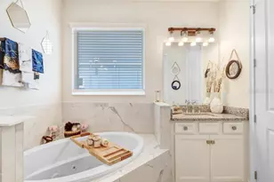 5425 Wishing Arch Dr, Apollo Beach, FL 33572 - Photo 24