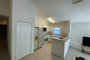15120 Deer Meadow Dr, Lutz, FL 33559 - Photo 6