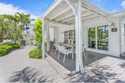 109 14th Avenue, Saint Pete Beach, FL 33706 - Photo 4