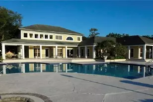 10024 Strafford Oak Ct, Tampa, FL 33624 - Photo 2