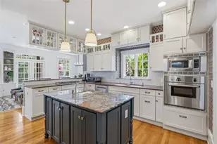 817 S Willow Ave, Tampa, FL 33606 - Photo 6
