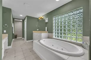 6606 Glencoe Dr, Tampa, FL 33617 - Photo 22