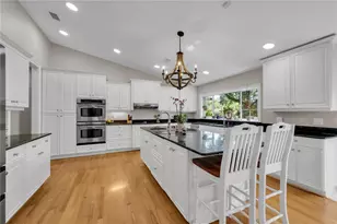 6606 Glencoe Dr, Tampa, FL 33617 - Photo 14