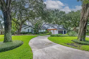 6606 Glencoe Dr, Tampa, FL 33617 - Photo 2