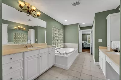 6606 Glencoe Drive, Tampa, FL 33617 - Photo 24