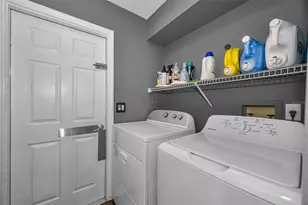 11210 Auburndale St, Spring Hill, FL 34609 - Photo 10