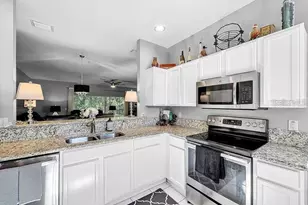 14 Seagrape Cir, Clearwater, FL 33759 - Photo 22