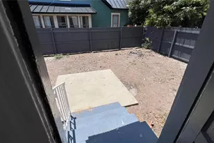 735 Grove St N, Saint Petersburg, FL 33701 - Photo 10