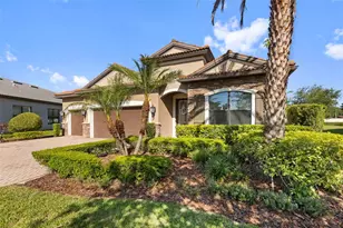 5134 Lakecastle Dr, Tampa, FL 33624 - Photo 2