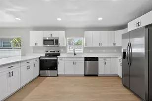 4248 4th Ave S, Saint Petersburg, FL 33711 - Photo 10