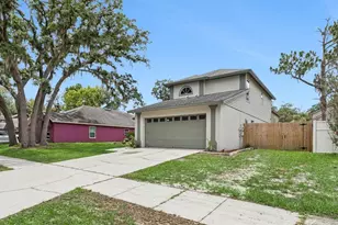 4017 Quail Briar Dr, Valrico, FL 33596 - Photo 2