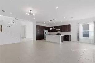 32801 Tree of Life Ave, Wesley Chapel, FL 33543 - Photo 10