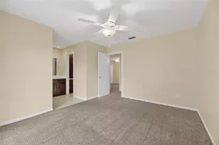 5001 Whiteway Dr, Tampa, FL 33617 - Photo 26