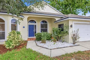 1887 Wood Bend St, Tarpon Springs, FL 34689 - Photo 2