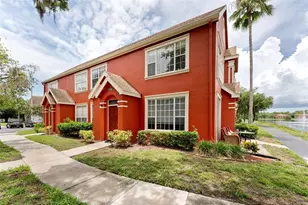 9714 Lake Chase Island Way, Tampa, FL 33626 - Photo 4