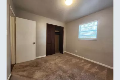 4437 W Bay Avenue, Tampa, FL 33616 - Photo 38